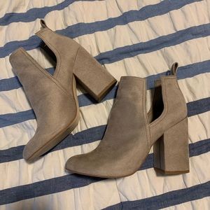 Steve Madden Suede Bootie